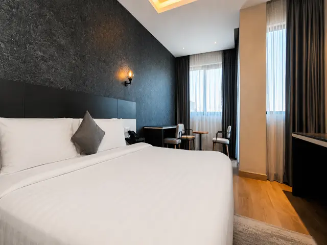 Shitaye Suite Hotel