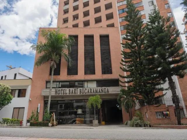Hotel Bari Bucaramanga By Oxohotel