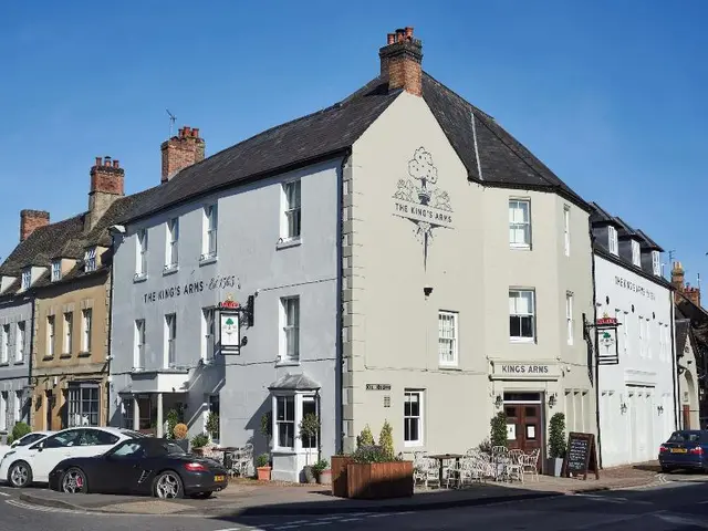 Kings Arms Hotel