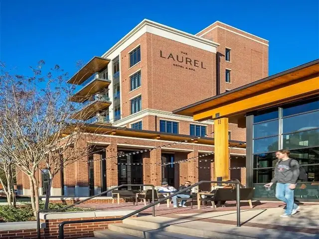 Laurel Hotel And Spa