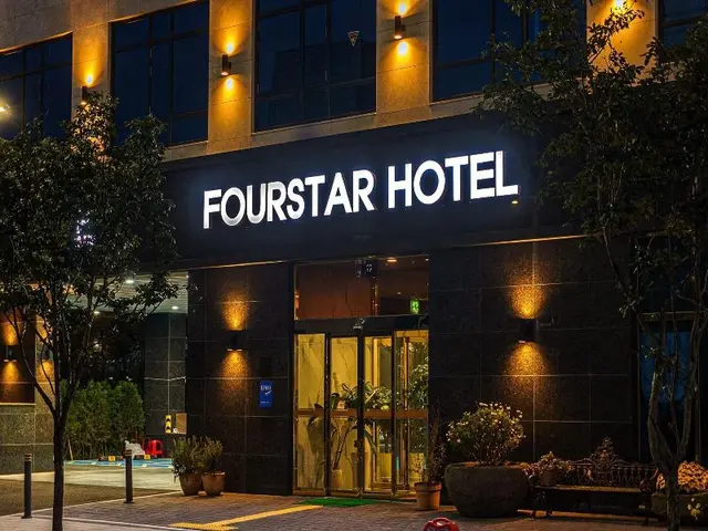 Hotel Four Star