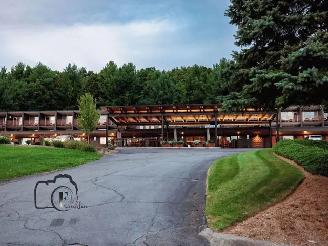 Rhode S Motor Lodge