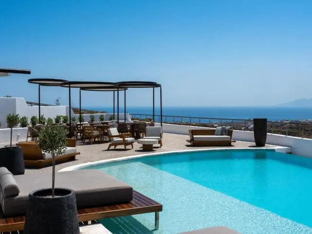 Oikos Santorini Living Concept