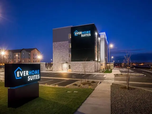 Everhome Suites Cheyenne