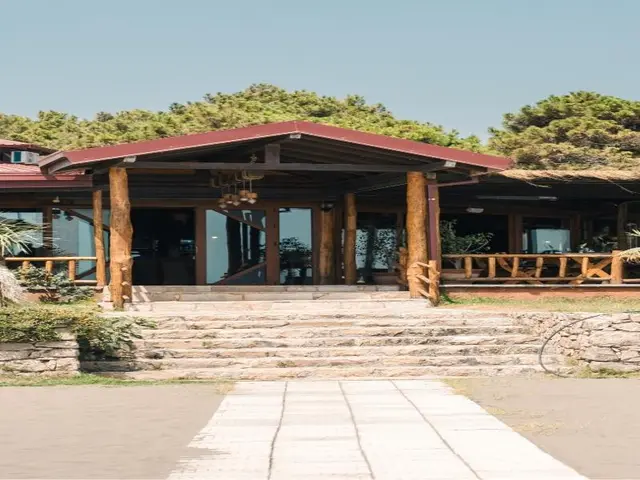 Safari Beach & Camping