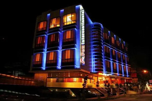 Apex intercontinental
