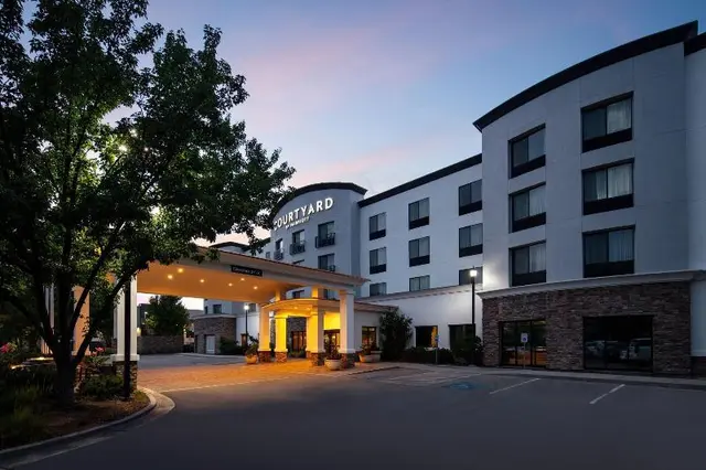 Courtyard By Marriott Boise West Meridian