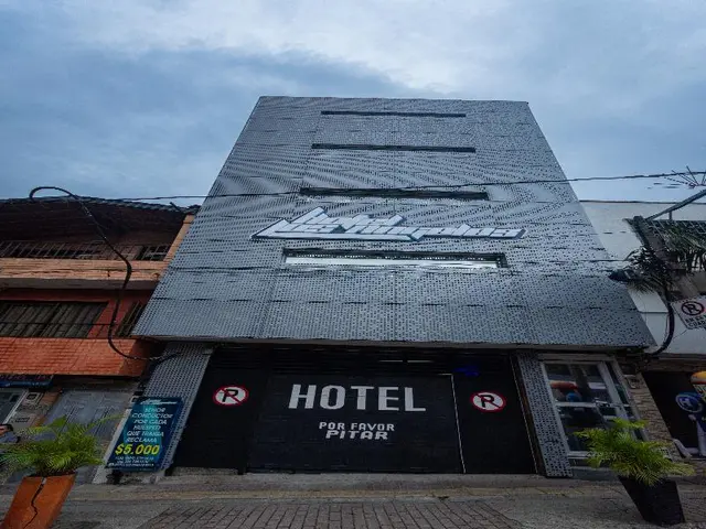 Hotel Los Angeles Bello