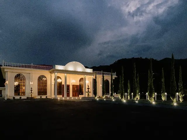 CATLEYA ROYAL CLUB