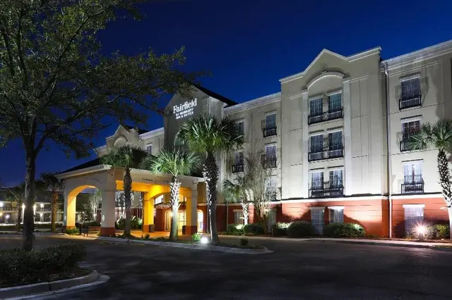 Fairfield Inn & Suites Charleston North/Ashley Pho