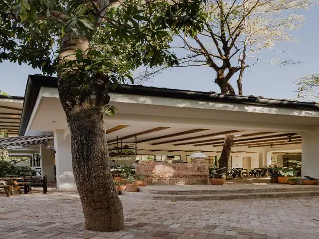 Sendero Hotel Villas