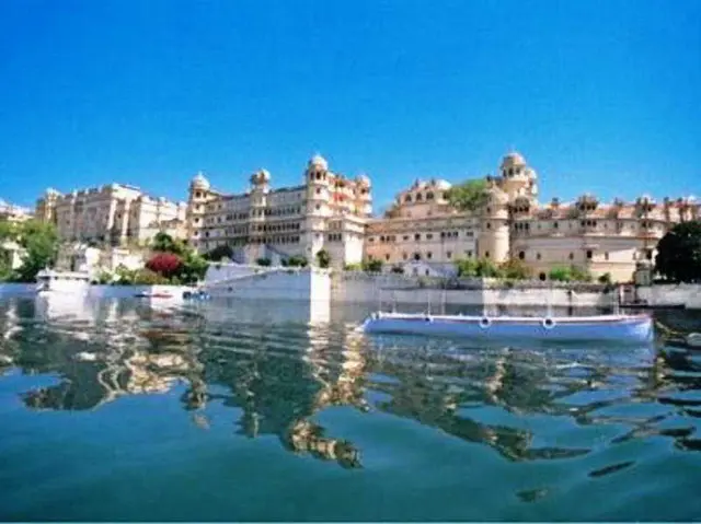 Shiv Niwas Palace