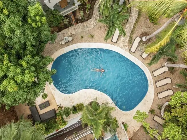 Hacienda Pardise