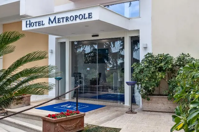 Hotel Metropole