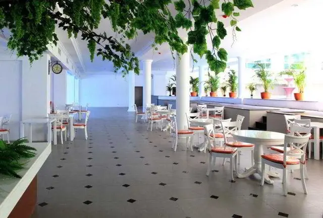 Hope Land Hotel & Executive Residence