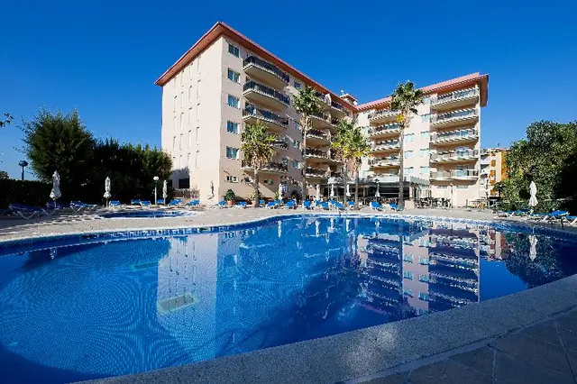 Rentalmar Pineda Suites