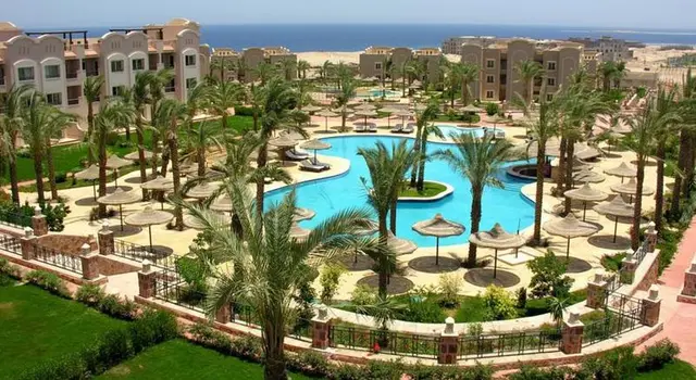 Flow Aqua Legends Resort Sahl Hasheesh