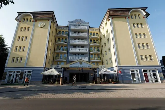 Palace Heviz