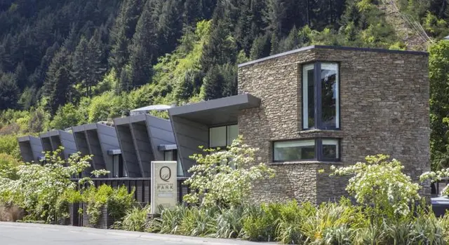Queenstown Park Boutique