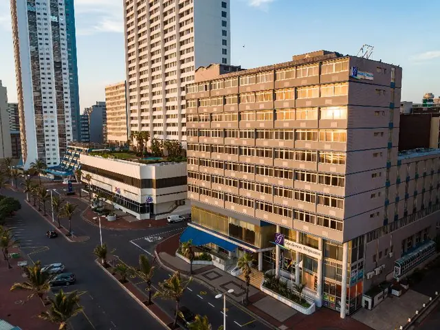 Gooderson Tropicana Hotel