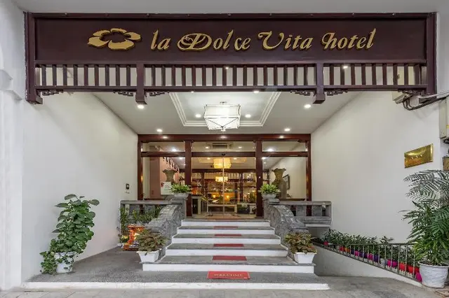 La Dolce Vita Hotel