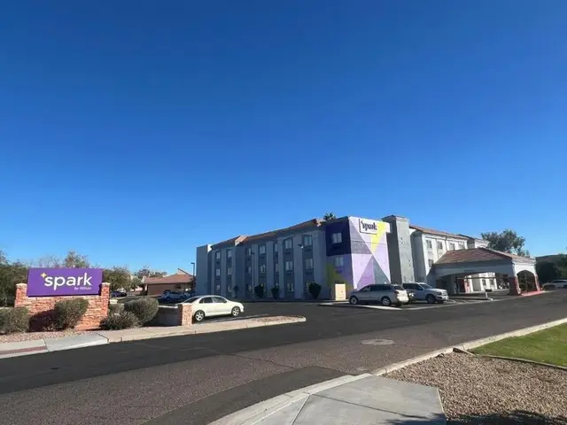 Spark by Hilton Glendale Phoenix North