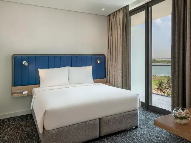 Yas Plaza Bay by IHG