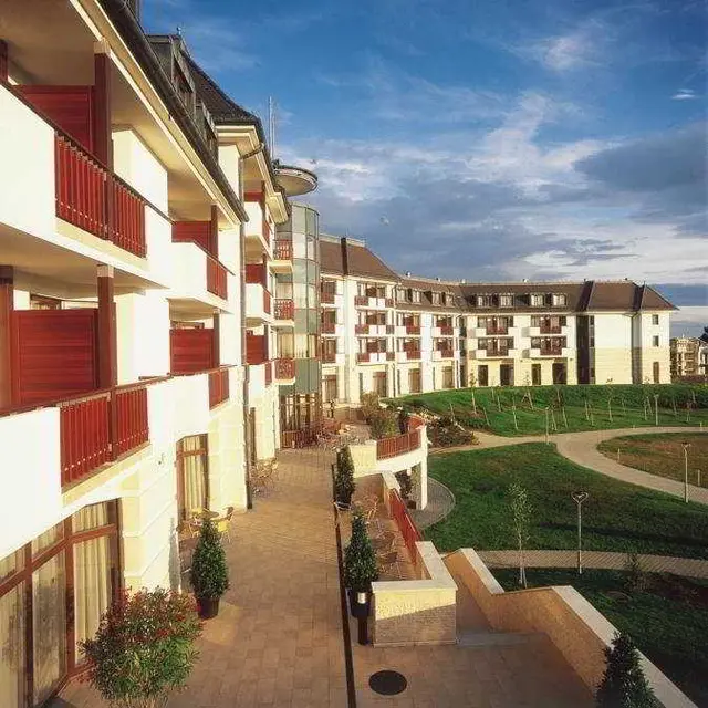 Greenfield Hotel Golf & Spa