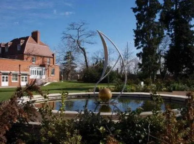 Pinewood Hotel