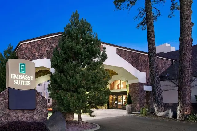 Embassy Suites By Hilton Flagstaff