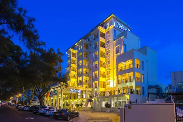 Radisson Blu Le Vendome Hotel, Cape Town