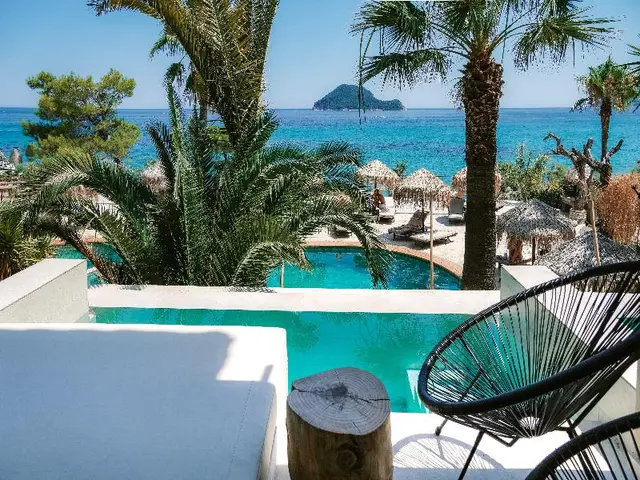 Gloria Maris Hotel Suites & Villas