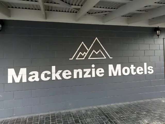 Mackenzie Motels