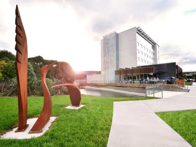 JetPark Auckland Airport Hotel & Conference Centre