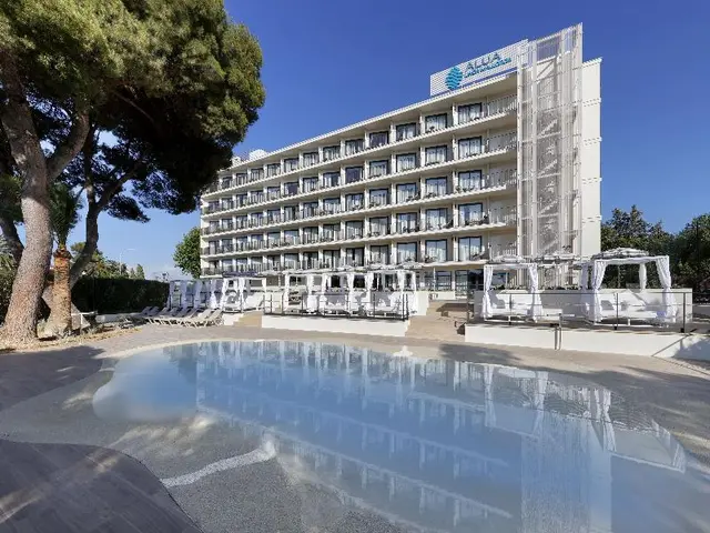 Alua Linda Mallorca