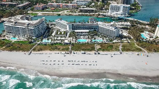 Boca Beach Club, A Waldorf Astoria Resort