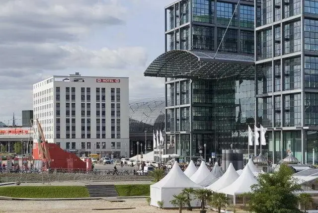 Meininger Hotel Berlin Hauptbahnhof