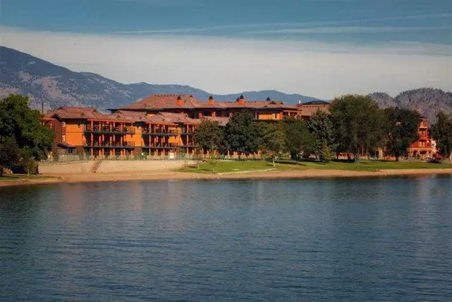 Watermark Beach Resort
