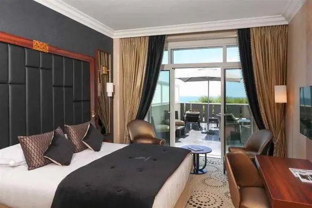 Le Régina Biarritz Hotel & Spa-MGallery