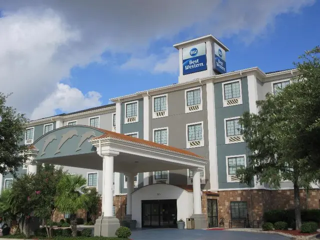 Best Western SeaWorld/Lackland AFB NW HotelSuites