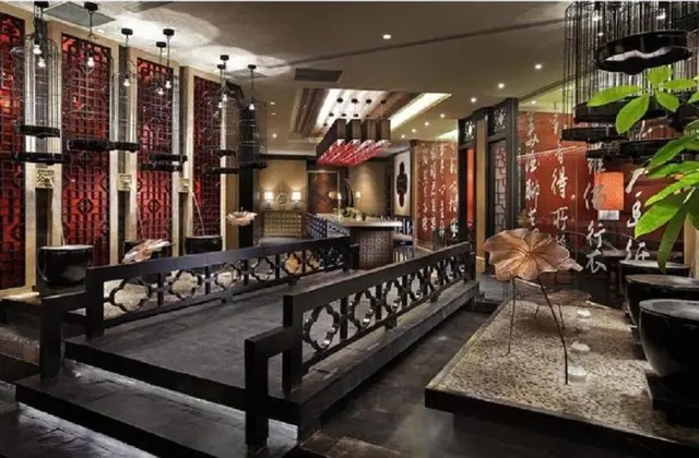 Lake View Hotel