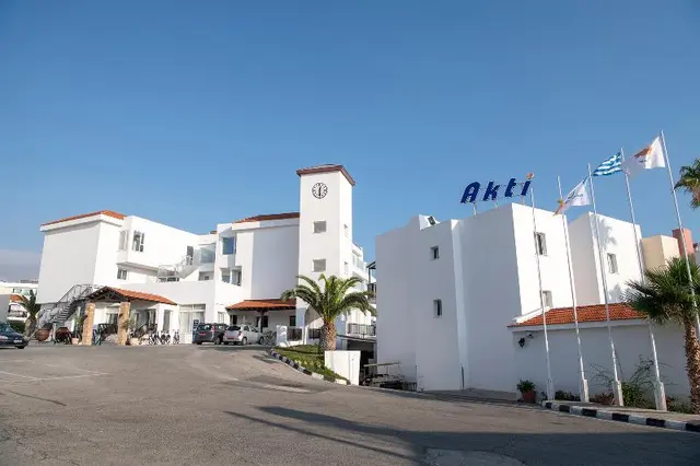Akti Beach Hotel & Village Resort