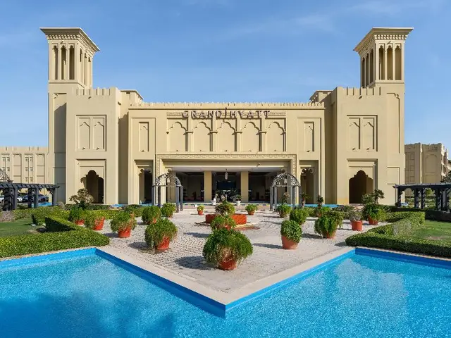 Grand Hyatt Doha Hotel & Villas