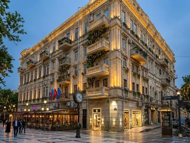 Azcot Center Hotel