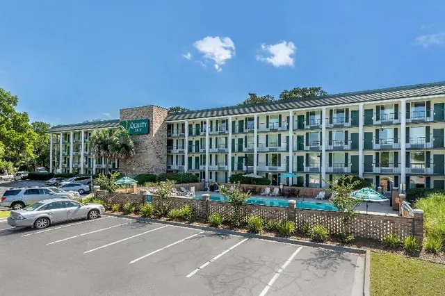 Quality Inn At Town Center