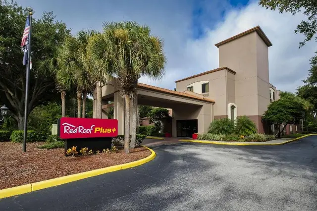 Red Roof PLUS+ Palm Coast