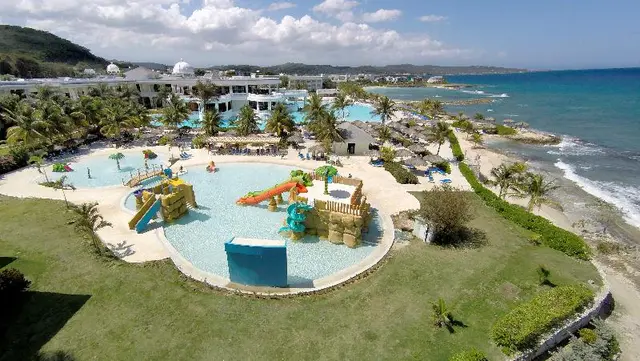 Grand Palladium Lady Hamilton Resort & Spa All In