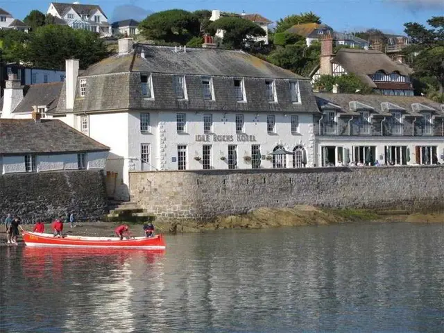 The Idle Rocks