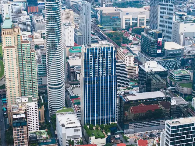 Renaissance Bangkok Ratchaprasong Hotel