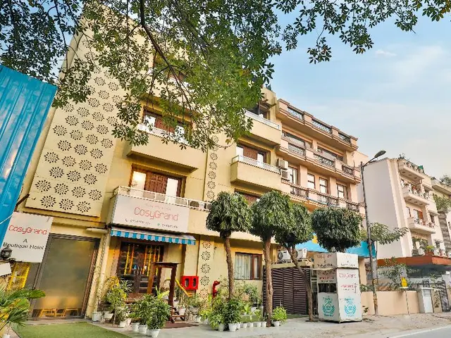 Cosy Grand @ Chanakyapuri by The Cosy Hotels